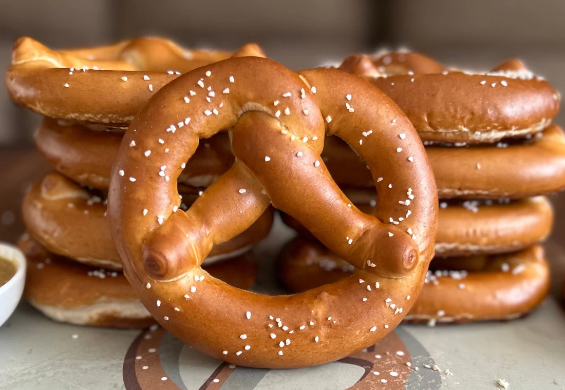 Bavarian Soft Pretzel Twists (57 g)