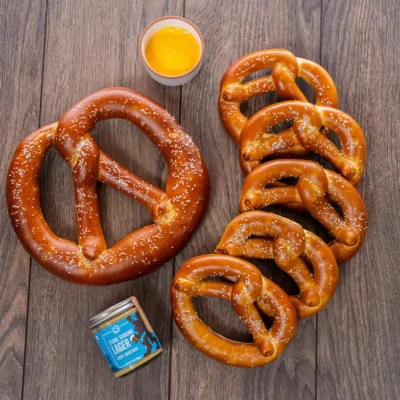 Fan Favorites Bavarian Soft Pretzel Gift Pack